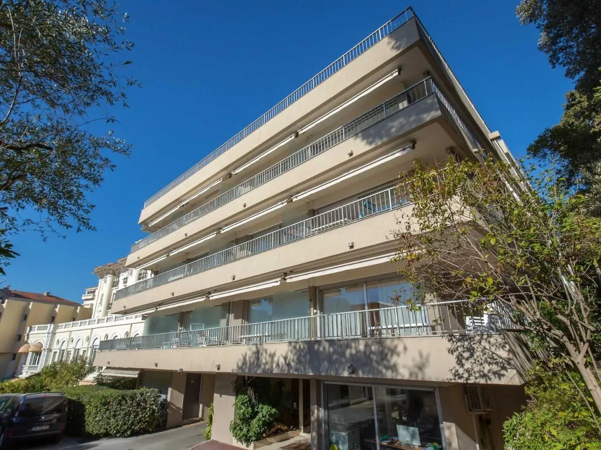 Studio Climatise Pour 2/3 - Proche Plage Et Commerces - Wifi Inclus - Fr-1-466A-22 Saint-Raphael  0*, Saint-Raphael (Var) France