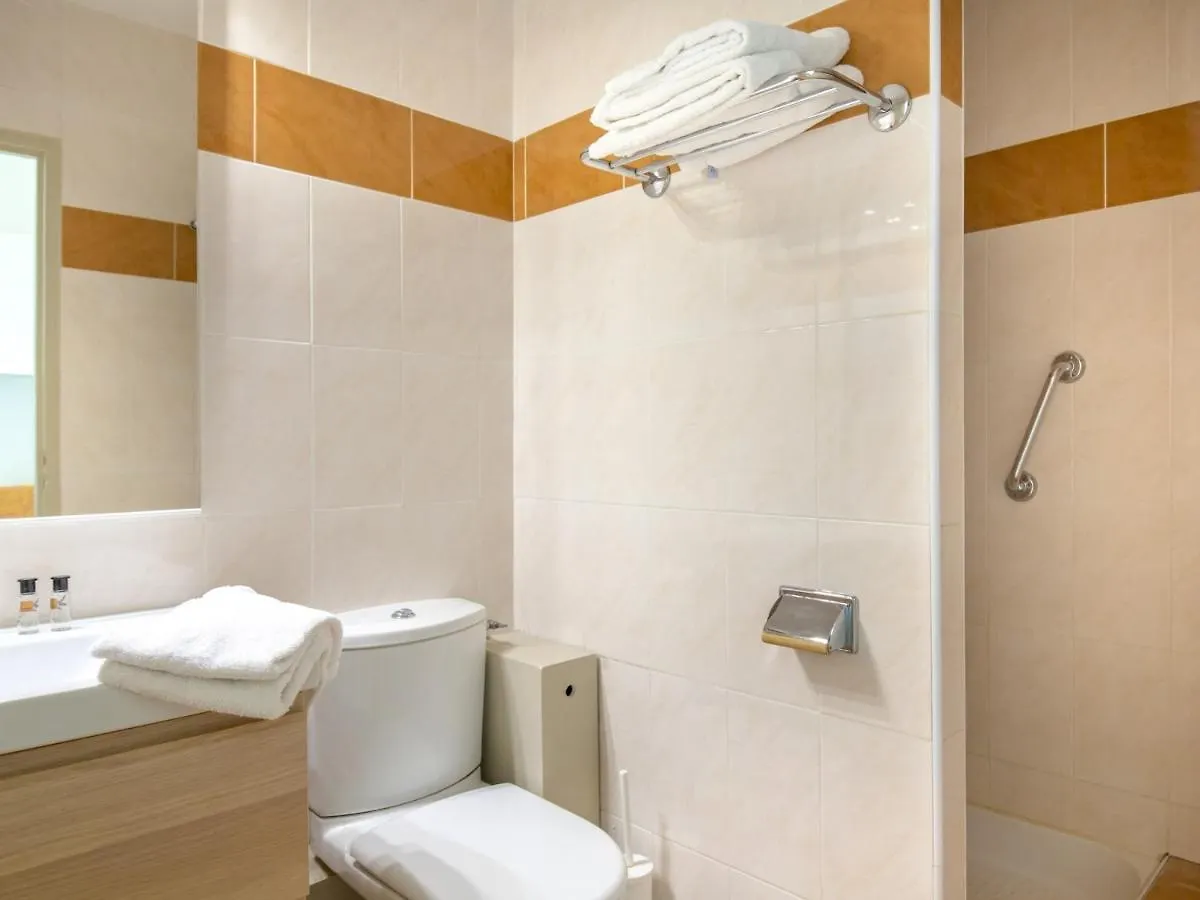 Studio Climatise Pour 2/3 - Proche Plage Et Commerces - Wifi Inclus - Fr-1-466A-22 Saint-Raphael  Apartment